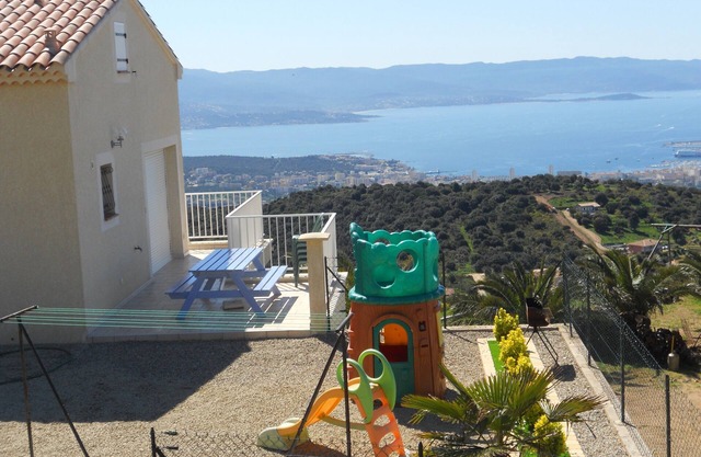 A 10 Mn Des Plages. Panoramablick auf den Golf von Ajaccio und den Golf von Lava