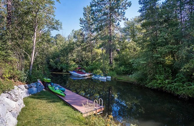 A/C LakeAccess GameRoom Xbox DogsOK kayaks paddleboards Private30'Dock Sleeps 14