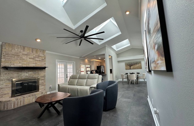 A&C WATERFORD COTTAGE