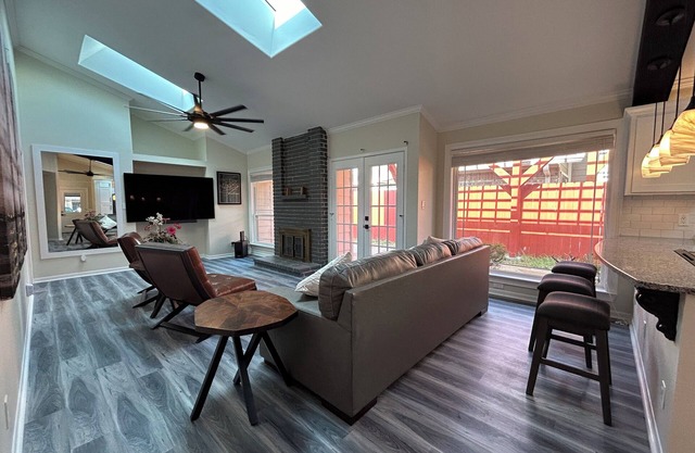 A&C WINDWARD COTTAGE