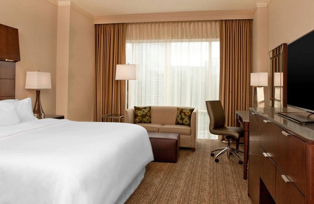 A Captivating Room for a Great Romantic Getaway!