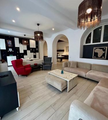 A Casa di Lamu, eleganza in Piazza della Vittoria, 140mq