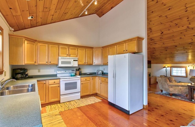 A Charming Cottage - Secluded in Nature and Relaxing