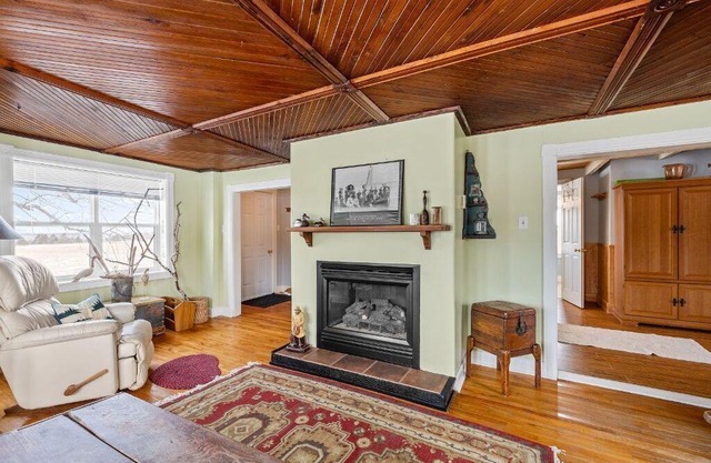 A charming Heritage Home that provides beautiful ocean views in rural PEI.