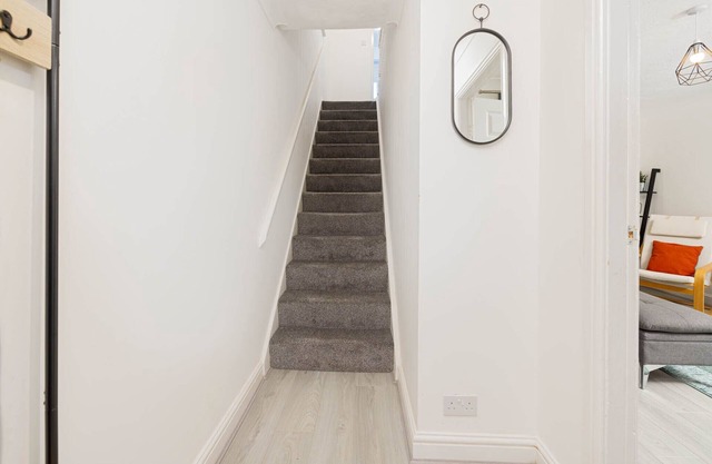 A contemporary detached 3 bed house