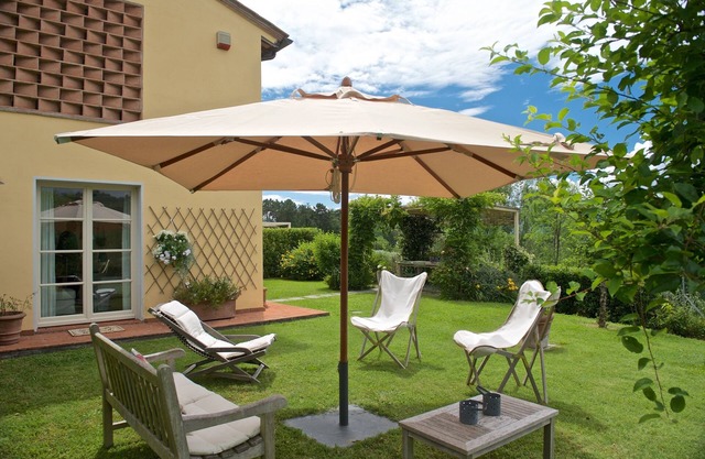 Eine Paradiesecke in der toskanischen Landschaft, etwas außerhalb des mittelalterlichen Lucca.