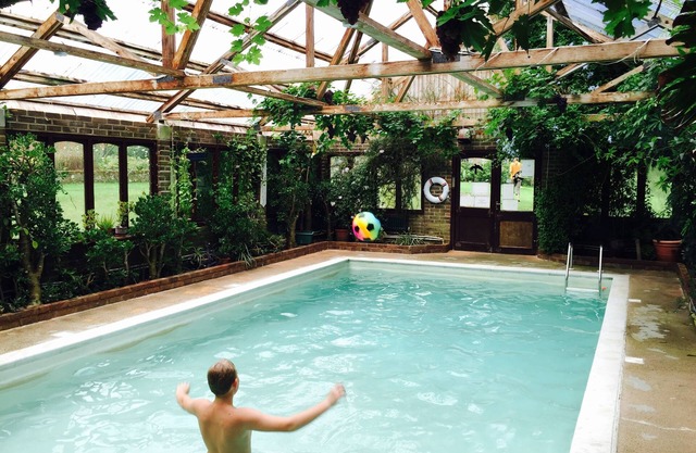 Ein gemütliches Landhaus mit privatem Garten und schöner Aussicht auf einem Privatgrundstück