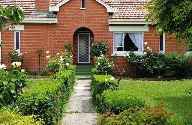 A cozy art deco farmhouse within walking distances to all amenities in town.