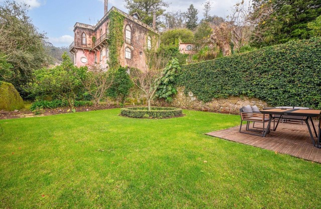A Fairytale House