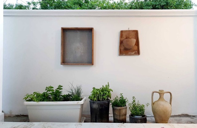 Villa-Ensuite Dusche-Gartenblick