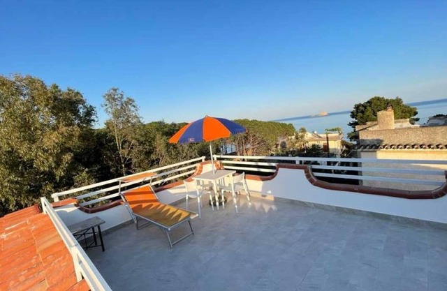 a few steps from the enchanting beach of TANCAU