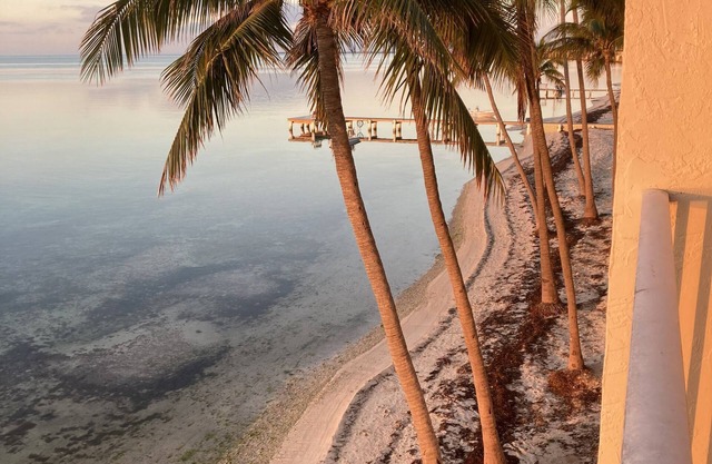 Der Traum eines Fischers !! Ocean Front Condo