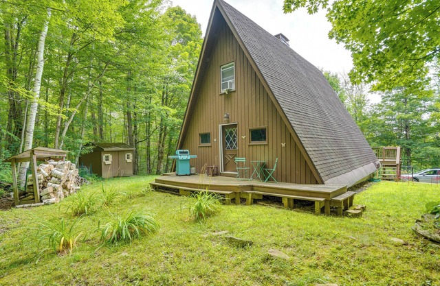 A-Frame Cabin w/ Furnished Deck in Becket!