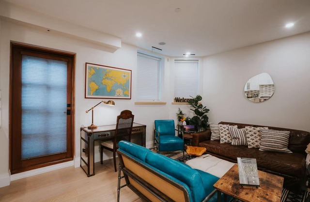 A Gentle Hideaway in the Urban Forest｜WEST END downtown Vancouver