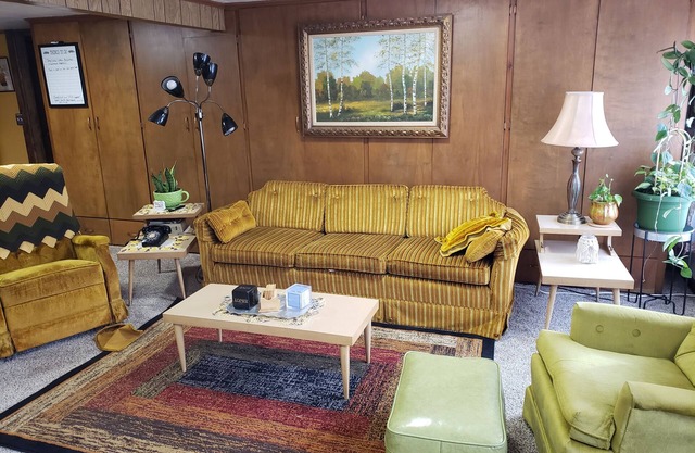 Get your 70's groove on in this far-out pad in Mansfield.