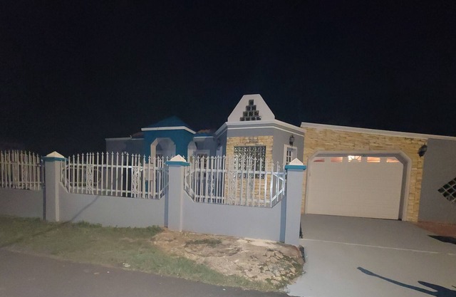 A HIDDEN PARADISE IN THE COUNTRYSIDE, CLOSE TO ALL BEACHES, OUTLETS, WALMART PHARMACIES