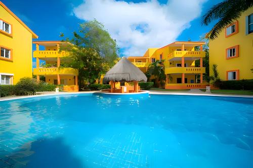 A hideaway in Playacar - Private, Comfortable and Chic