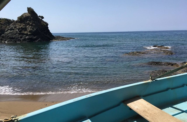 Ein Haus direkt am Sandstrand mit Felskueste, traumhaftes Objekt, Blick einmalig