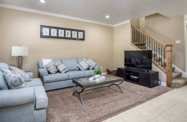 A La Mode Stunning 4 bedroom Orem Home