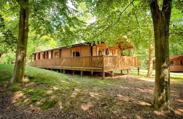 Ein Luxus-Blockhaus in Kenwick Woods, Louth.