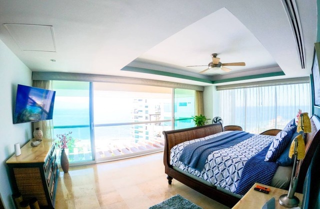 A Luxury Vacation Penthouse in Puerto Vallarta,MX!