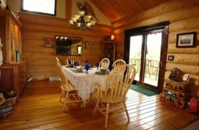 Das Victoria Zimmer im The Garrison Inn ist ein Montana Bed & Breakfast