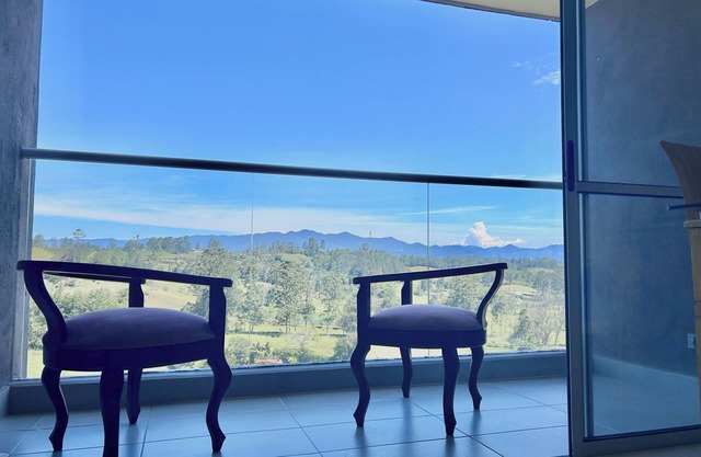A newly built complex in the heart of Rionegro with a scenic view.