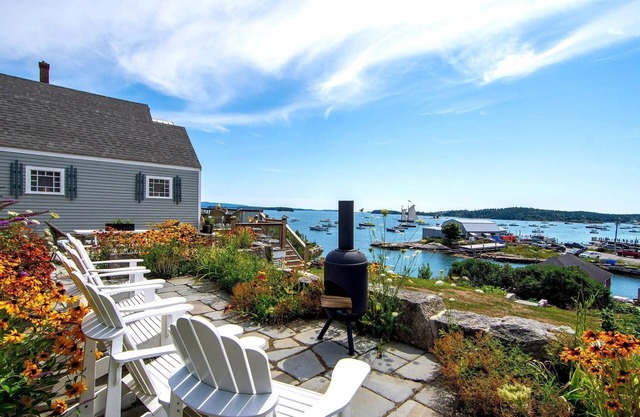 A + am Hafen von Stonington mit 8 Kajaks, Dock, Deck, Strand, Stadtnähe, beste Aussicht