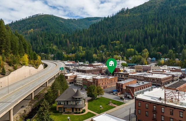 A perfect fit for someone looking for a unique and authentic Wallace experience.