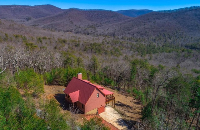 A perfect mountain view getaway