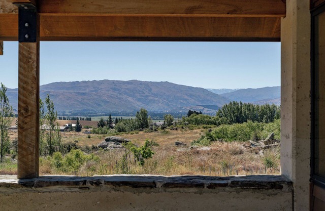 A Place in Thyme - Alexandra Holiday Home