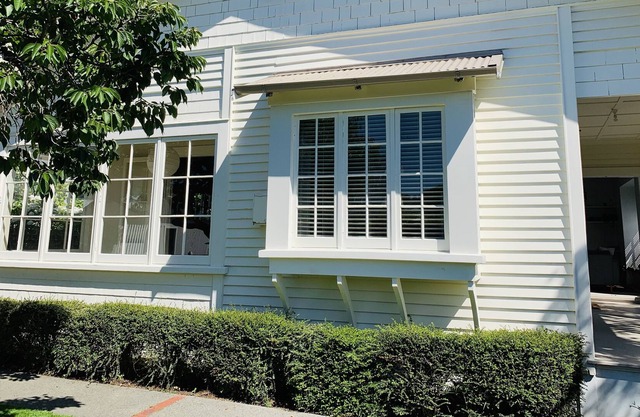 Ein privates, ruhiges Zuhause in zentraler Lage auf Napiers Bluff Hill