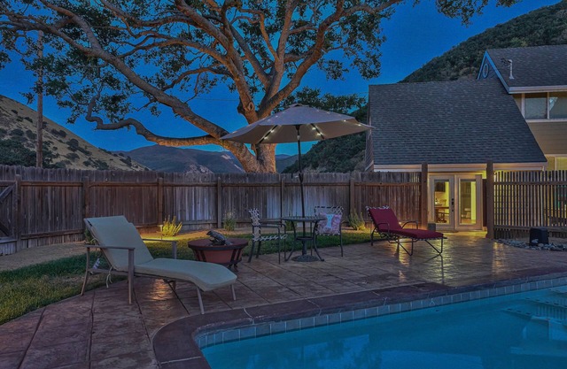 A quiet, relaxing, country getaway with a creek, pool and private hot tub.
