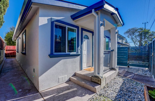 A rare minimalist concept in a quiet location with modern amenities.