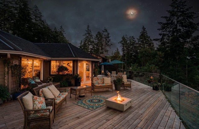 A's on the Bay - Family Retreat