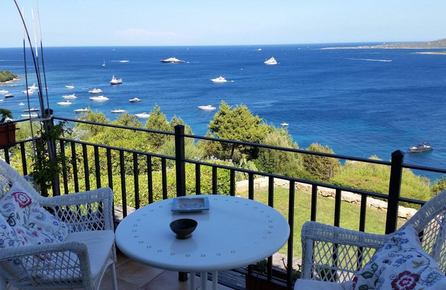 Ferienwohnung am Meer mit herrlichem Meerblick - Portorotondo