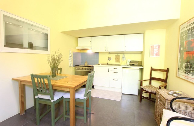 Eine kleine und komfortable Wohnung in einer großen Luxusvilla in der Nähe von Rieti