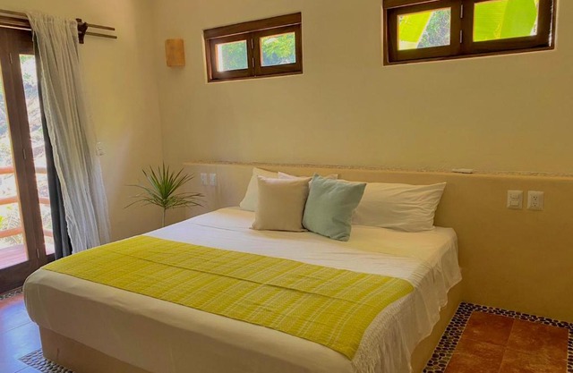 A Son de Mar - Playa Las Gatas acceso por mar