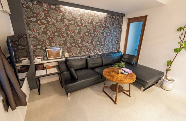 A spacious and comfortable room with a 50inch TV / Kanazawa Ishikawa