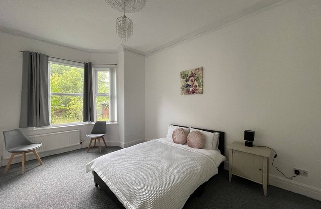 A Spacious house near Manchester City Centre