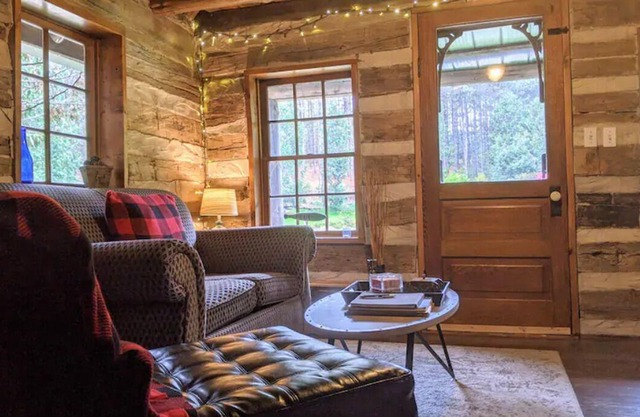 A spectacular cabin setting in the woods