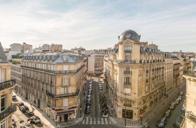 A STRIKING SUNLIT HAUSSMANN PENTHOUSE- LUXURY LIVING IN MONCEAU CHAMPS ELYSEES