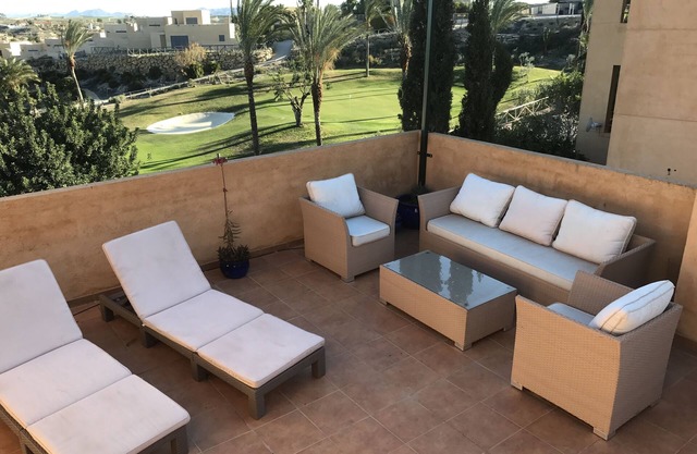 Eine atemberaubende Maisonette mit 3 Schlafzimmern, einer Terrasse und einem Solarium