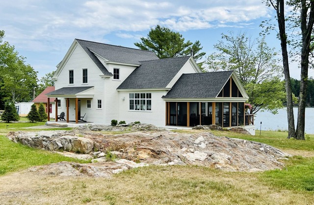 A stunning "Green Home" on the coast of Maine.