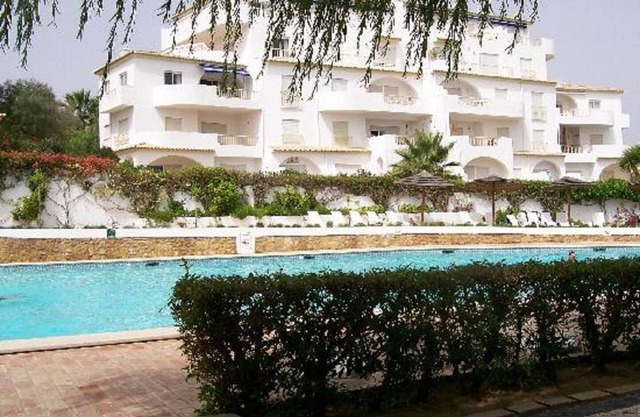 Eine herrliche 2-Bett-Wohnung mit einer unglaublichen Aussicht und Ocean Club Einrichtungen