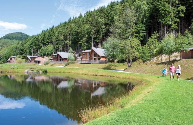 A superbly appointed impressive two storey luxury lodge.