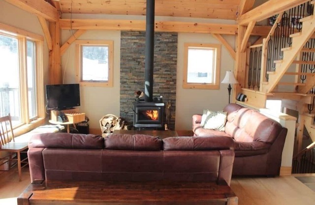 Ein traditionelles Quebec Chalet in den Gatineau Hills 30 Minuten von Ottawa gelegen