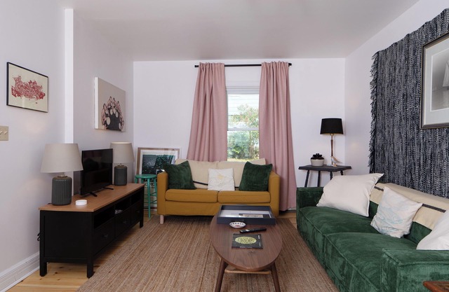 A Traveller's authentic Old Town retreat .