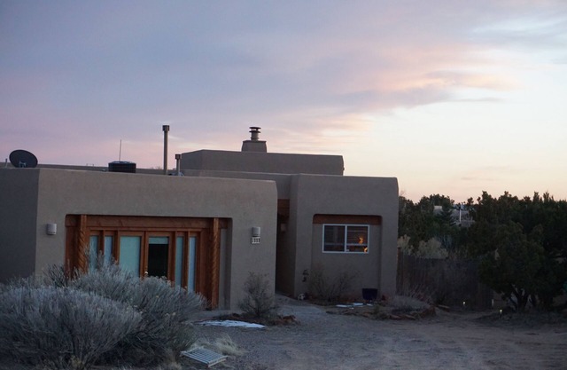 Ein einzigartiges Artisan / Yogi Haus in Eldorado, Santa Fe