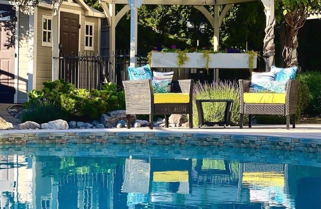 A Vista Villa Couples Retreat